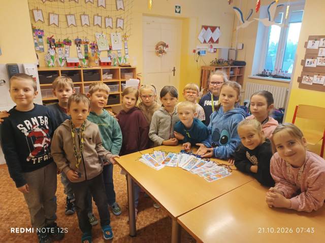 Záložky do knihy spojují školy