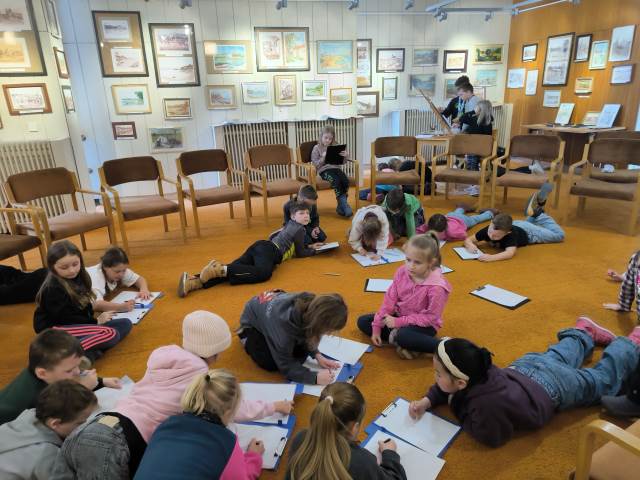 Návštěva výstavy obrazů a fotografií