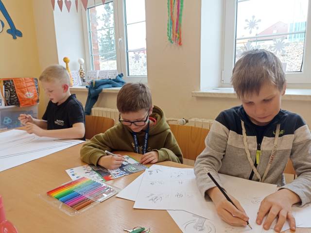 Jaro: tvoříme, hrajeme si a objevujeme